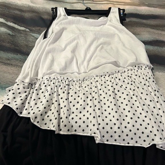 Black-and-white layered tunic top - Picture 4 of 4